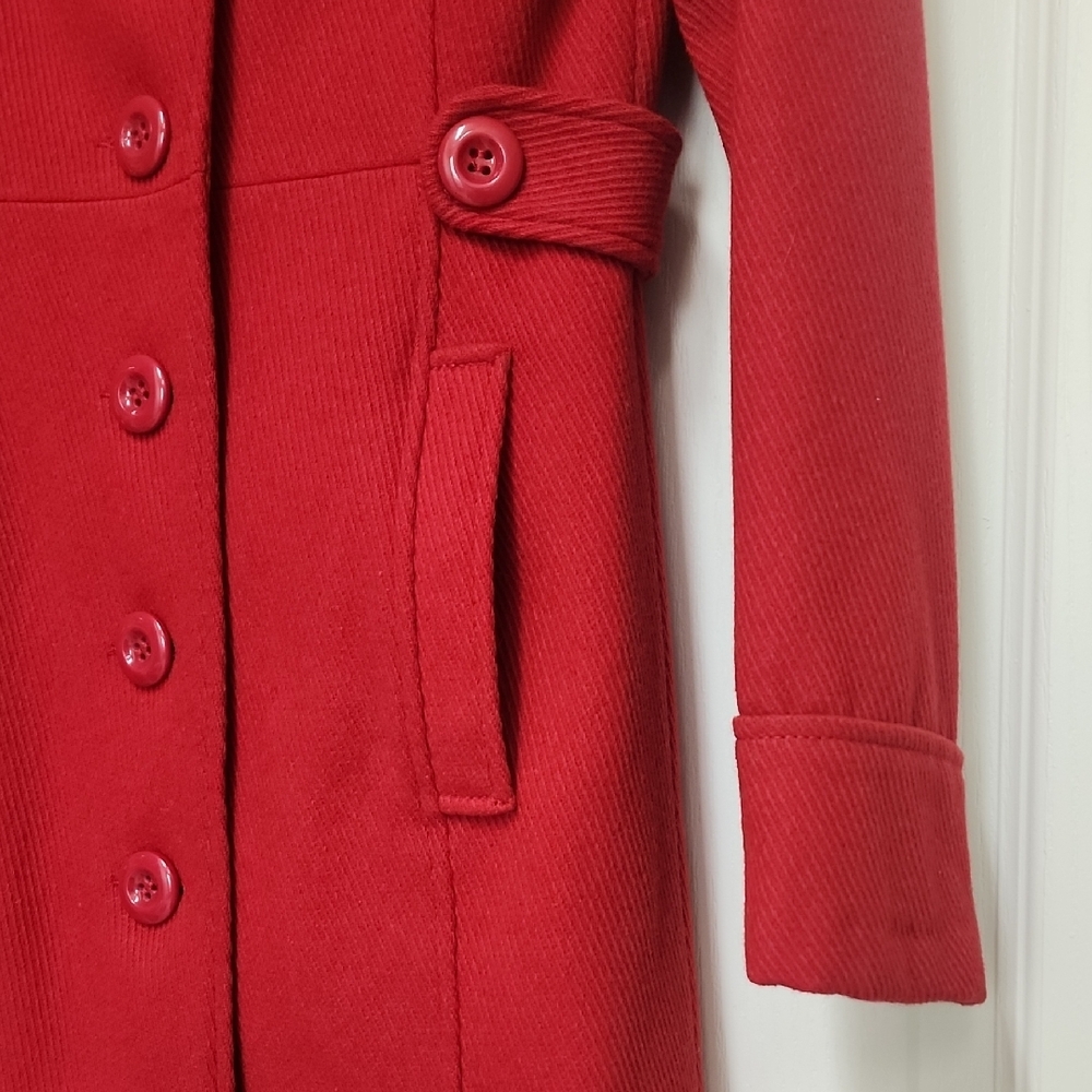 Elegant Red H&M Vintage Women's Wool Coat - Picture 4 of 12